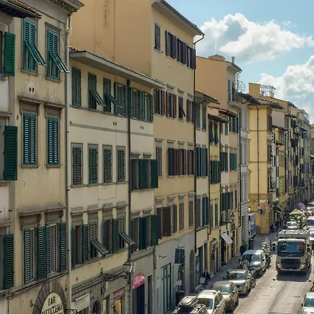 Ognissanti 53 公寓